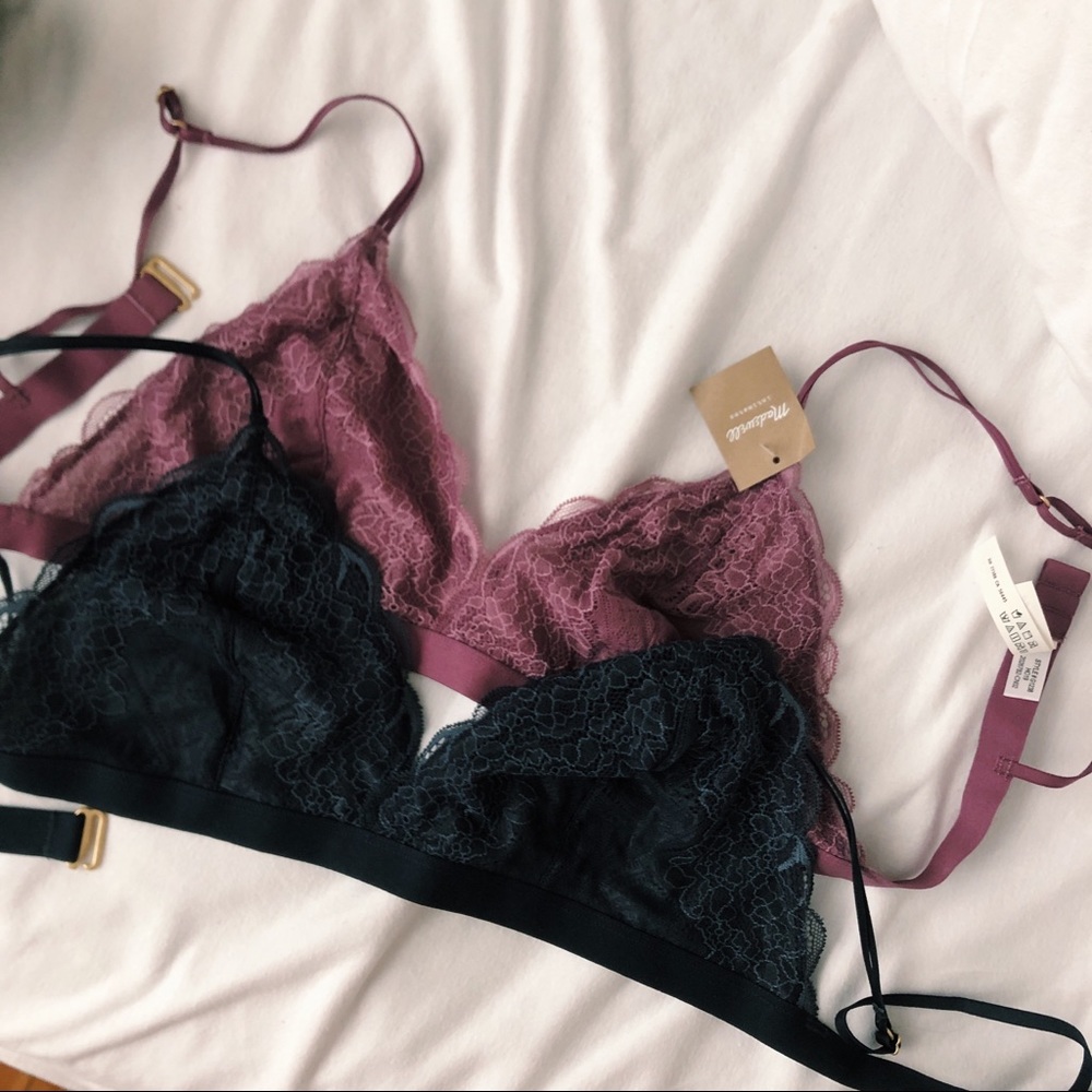 NWOT Madewell Lace Triangle Bralettes 💜💙